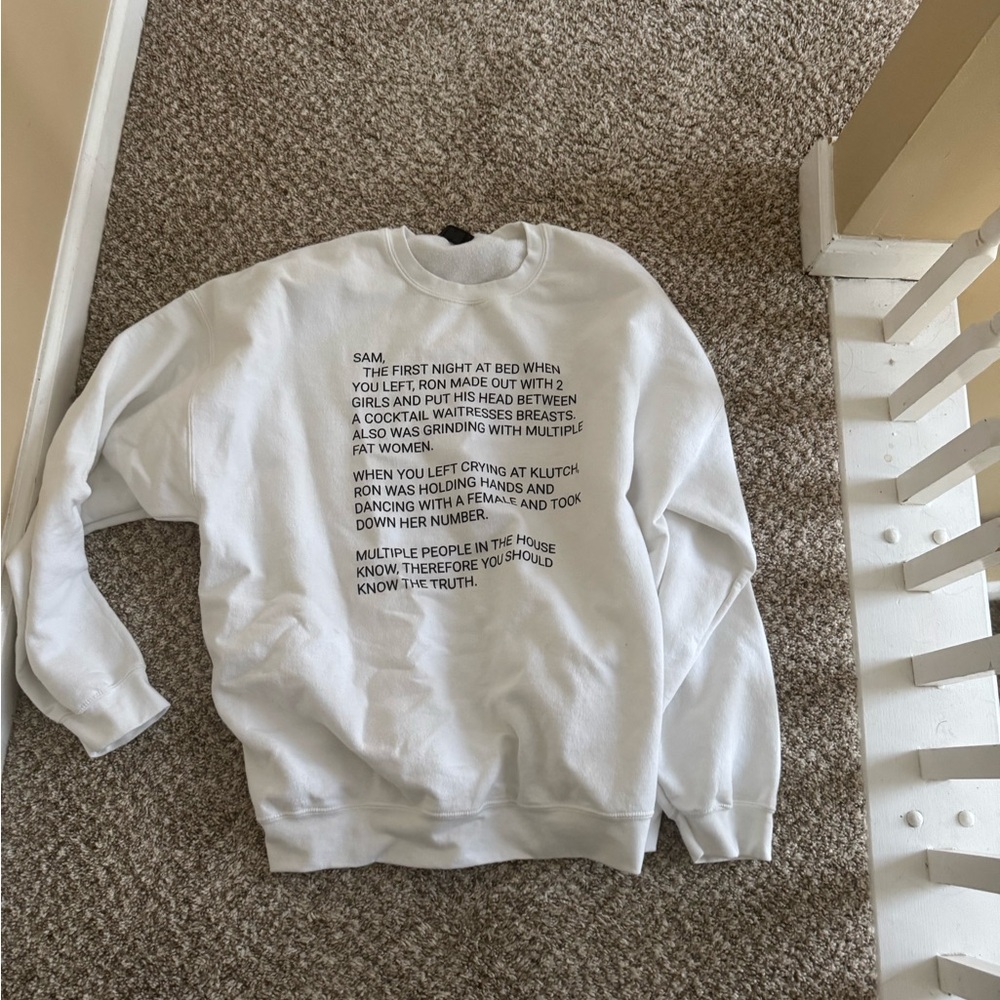 White Unisex “The Note” Sweatshirt Jersey Shore Snooki Shop NWOT